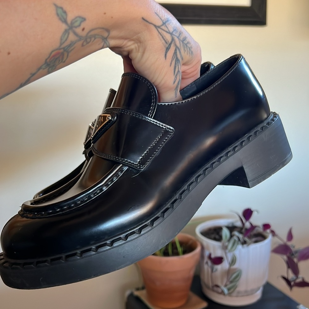 Prada brushed leather loafers. - Picture 5 of 8